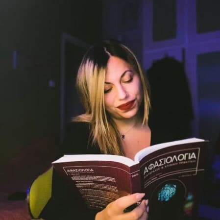 Μαίρη Κουτσοπετάλου